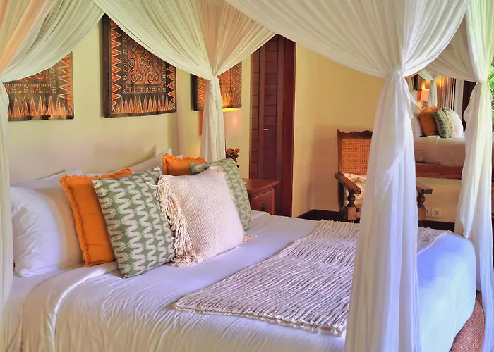 Naty - 6 Bedrooms Luxury * Canggu (Bali)