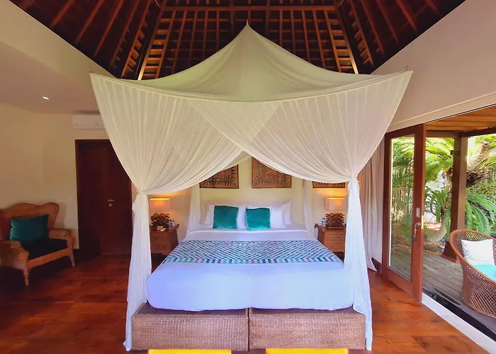 Naty - 6 Bedrooms Luxury Canggu (Bali)