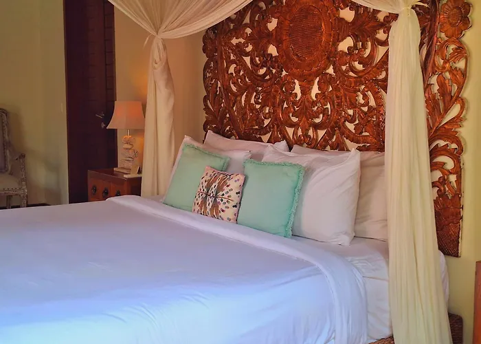 Naty - 6 Bedrooms Luxury Villa *