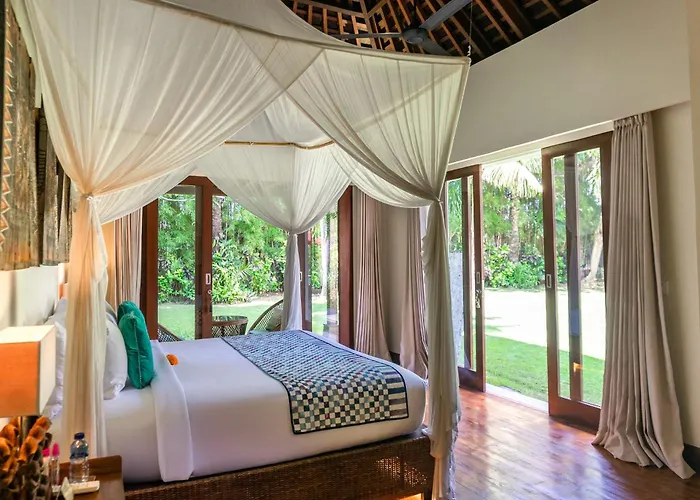 Naty - 6 Bedrooms Luxury * Canggu (Bali)